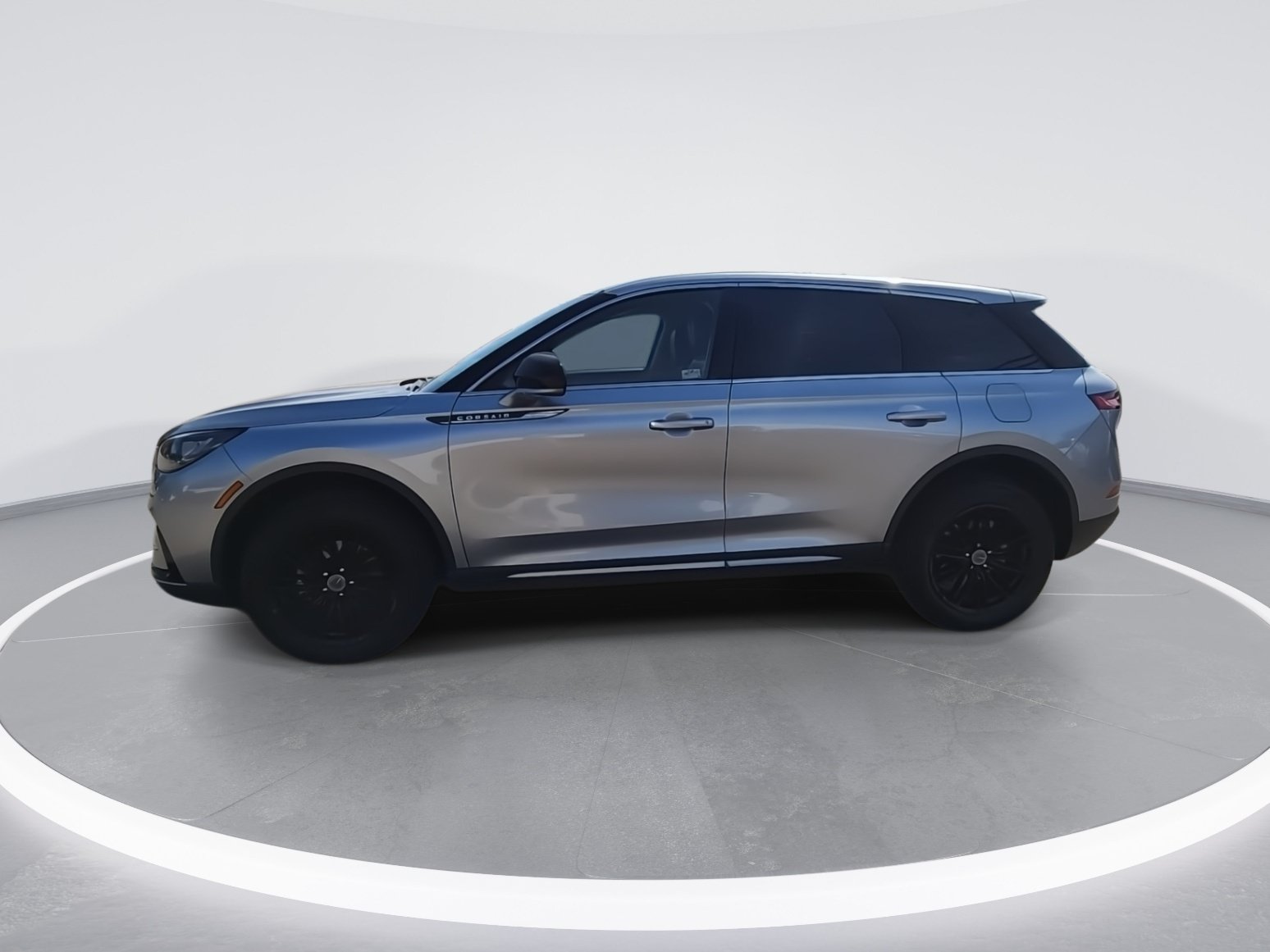 Used 2023 Lincoln Corsair AWD image 5