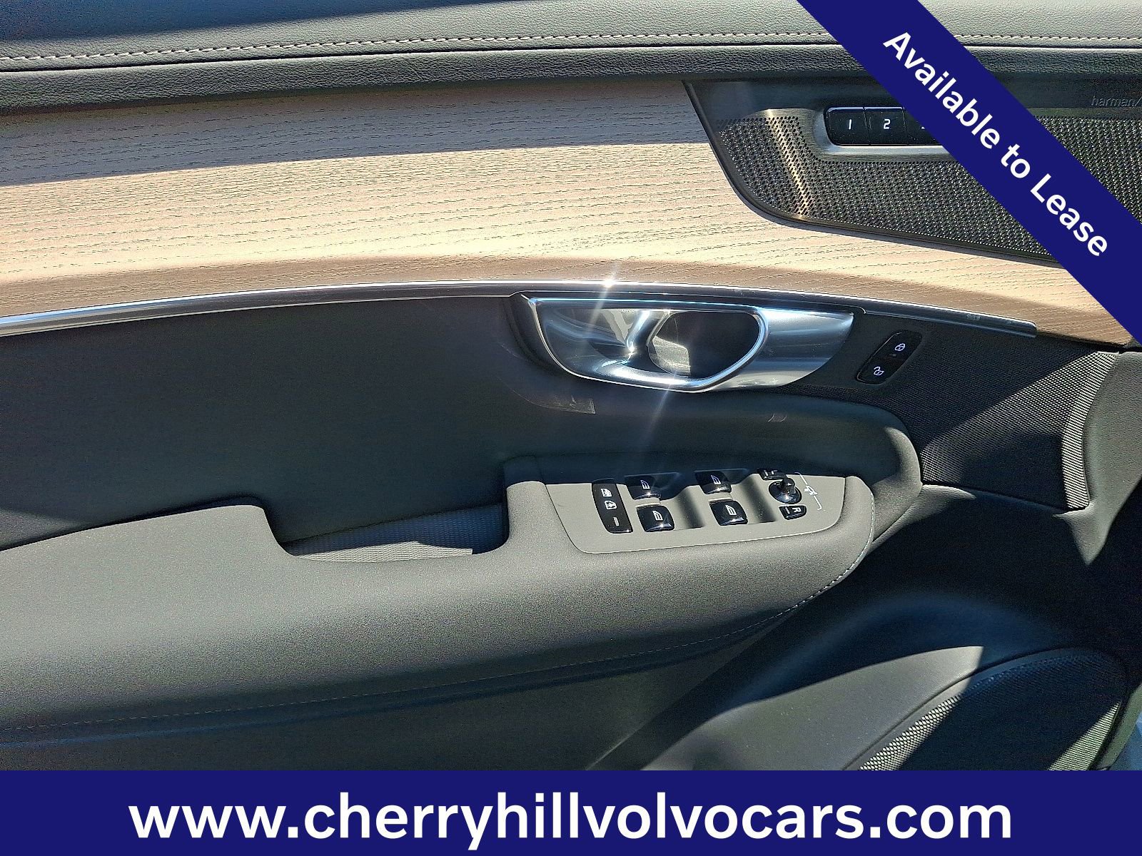 Certified 2026 Volvo XC90 B6 Plus w/ Protection Package Premier image 13