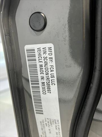 Certified 2024 Jeep Compass Trailhawk w/ Trailhawk Elite Group image 14