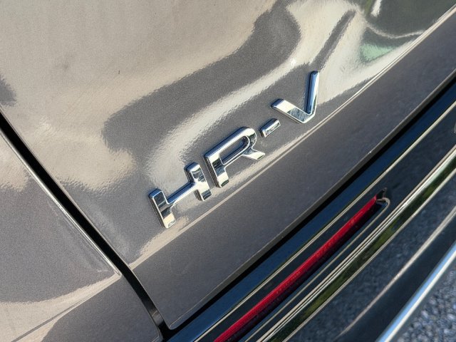 Used 2026 Honda HR-V EX-L image 16