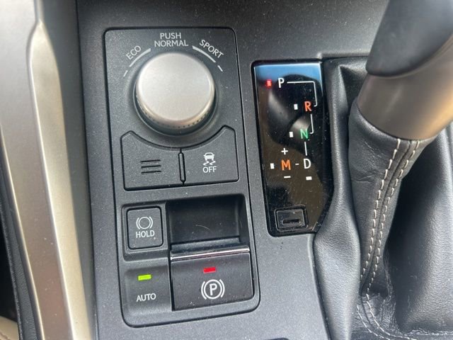 Used 2015 Lexus NX 200t FWD w/ Premium Package image 19