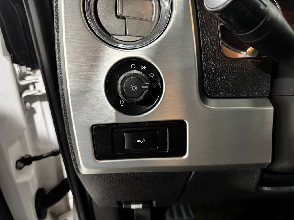 Used 2011 Ford F150 Platinum AWD/4WD image 40