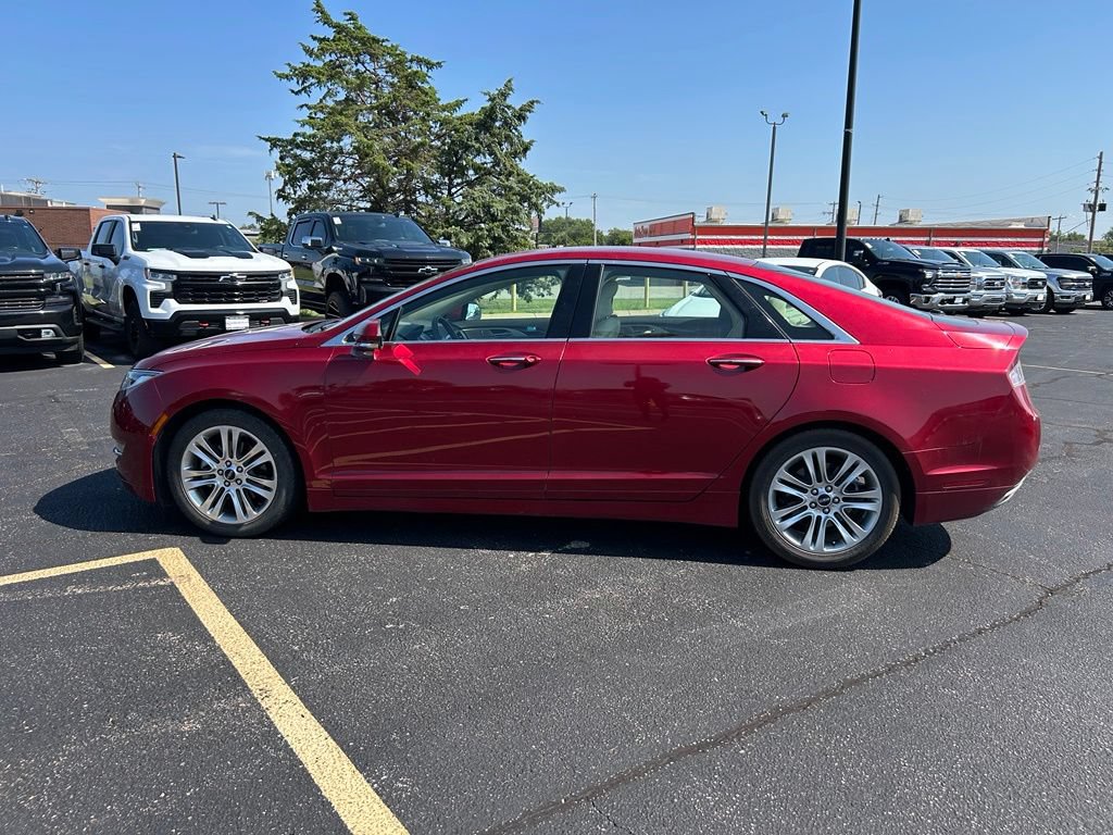 Used 2014 Lincoln MKZ w/ Equipment Group 101A Select FWD image 6