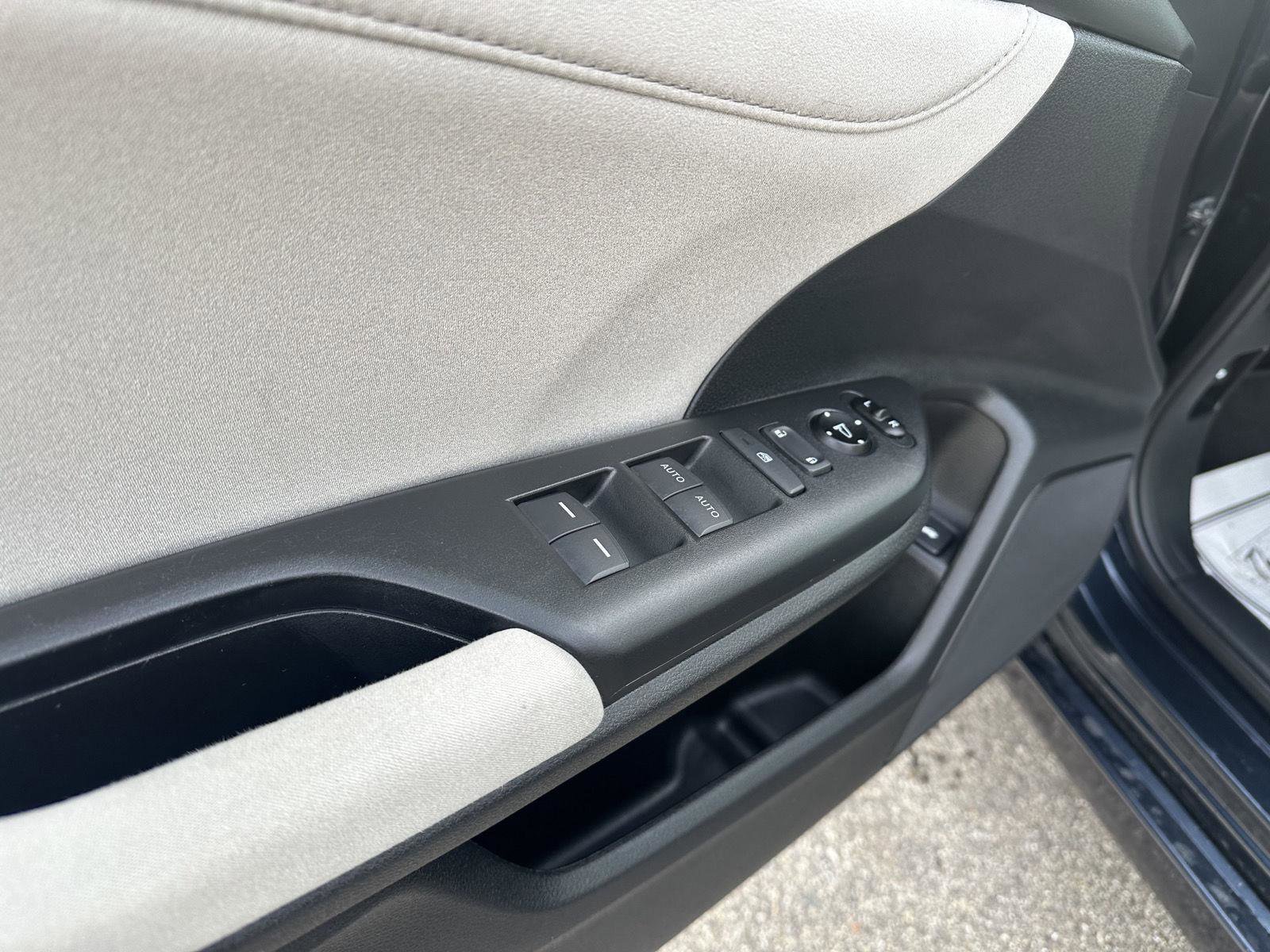 Certified 2021 Honda Insight EX image 18