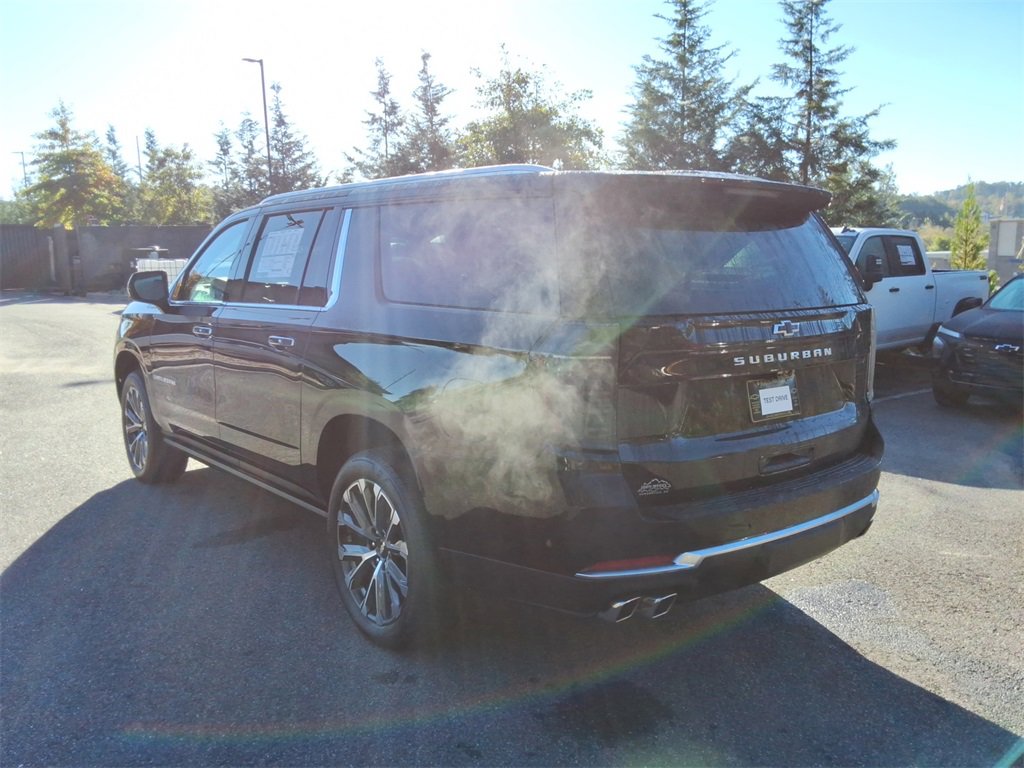 New 2026 Chevrolet Suburban High Country image 7