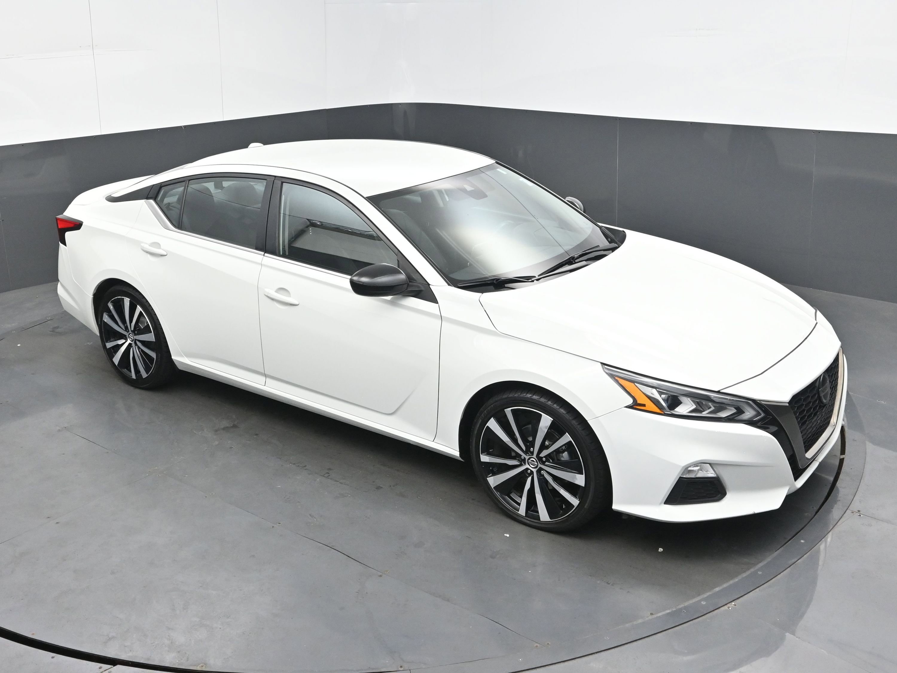 Used 2022 Nissan Altima 2.5 SR image 29