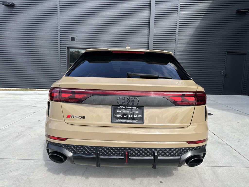 Used 2025 Audi RS Q8 performance image 12