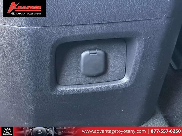Certified 2024 Toyota Grand Highlander AWD image 18