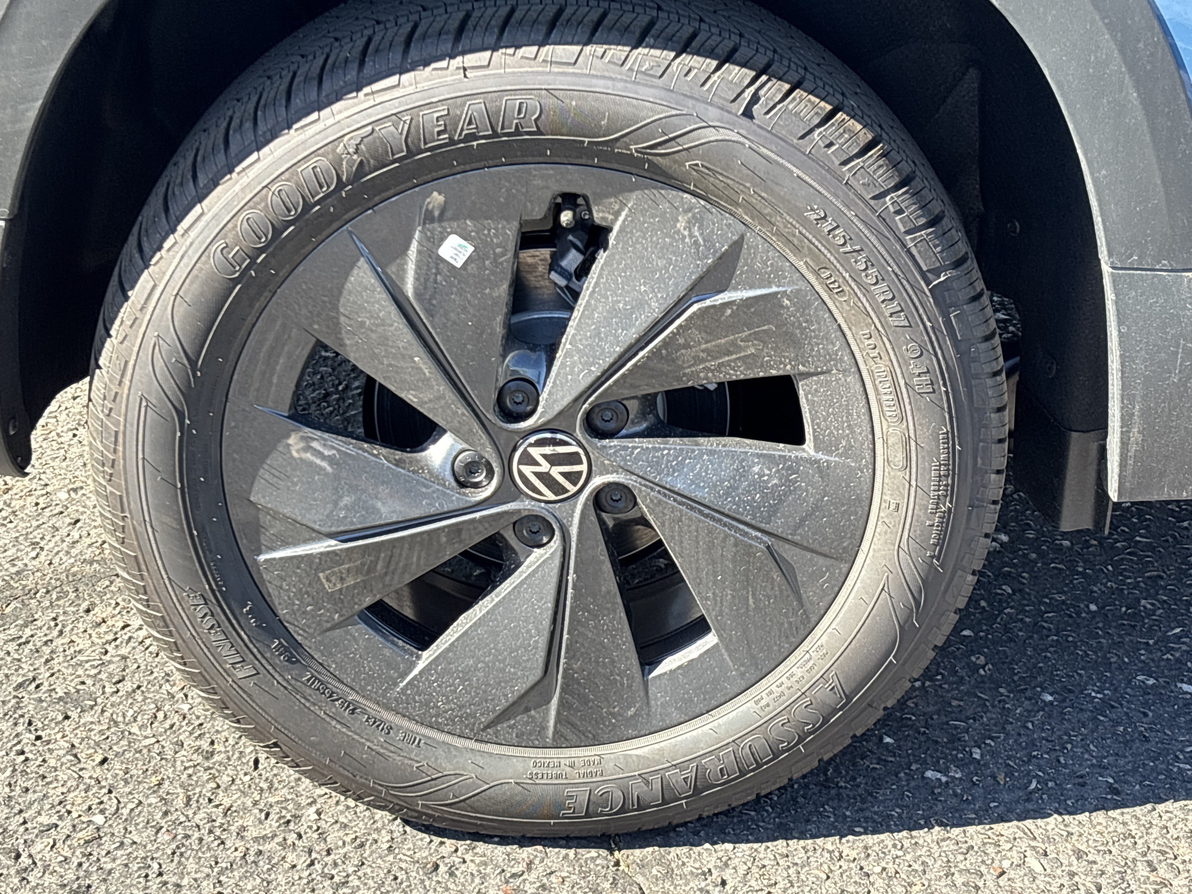 New 2026 Volkswagen Taos S FWD image 6