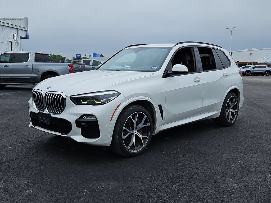 Used 2019 BMW X5 xDrive50i w/ M Sport Package AWD/4WD image 13
