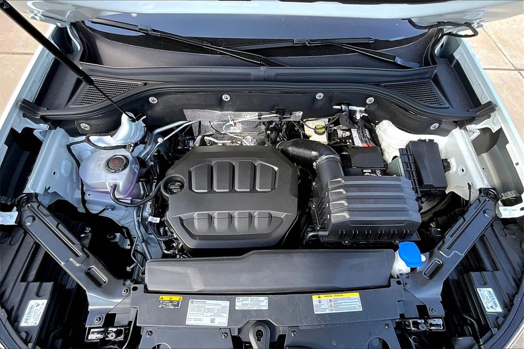 New 2026 Volkswagen Atlas Cross Sport SEL image 12