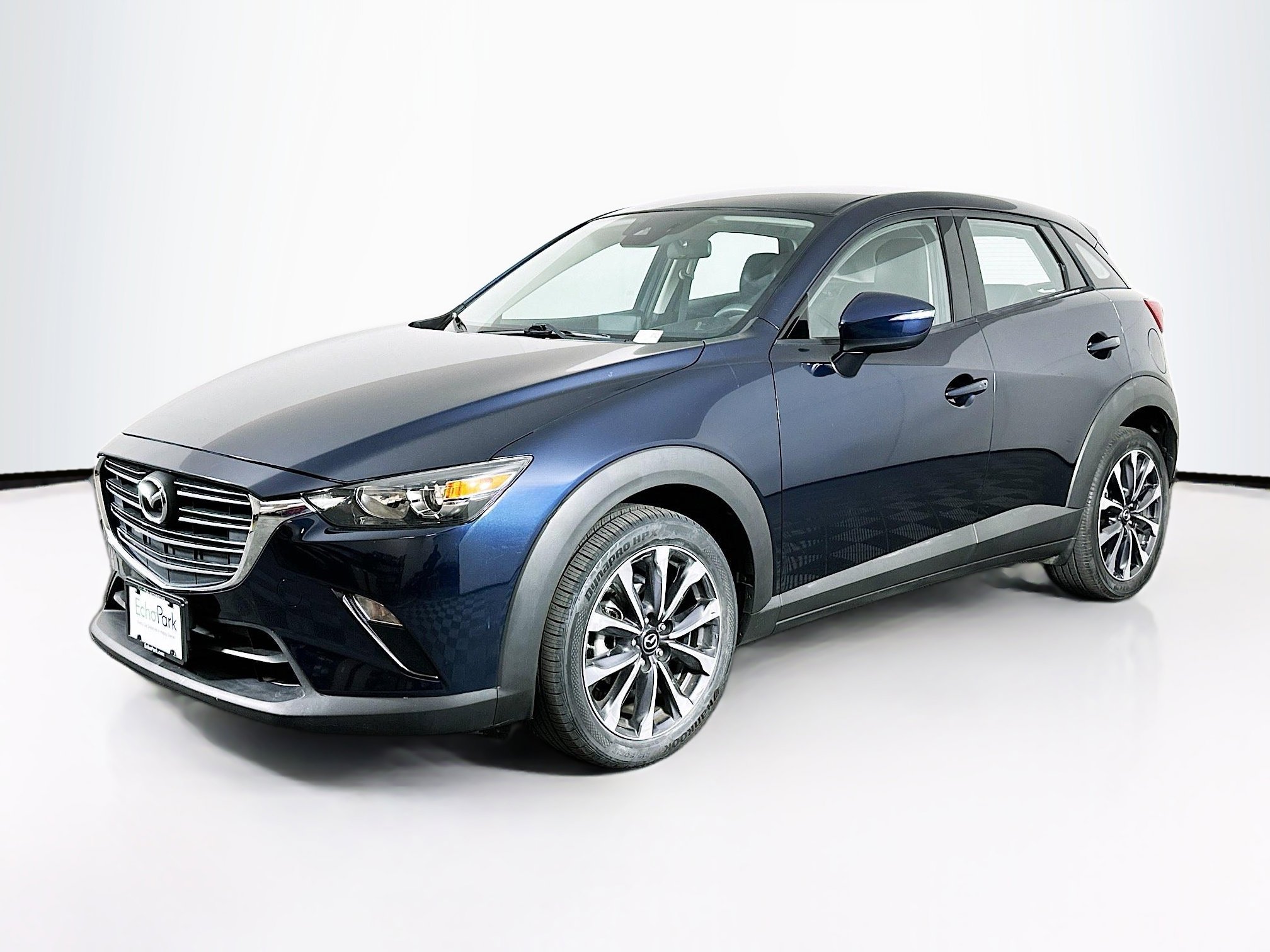 Used 2019 MAZDA CX-3 Touring FWD image 3