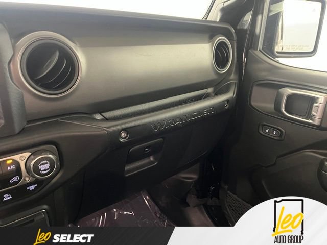 Used 2022 Jeep Wrangler Unlimited Sport AWD/4WD image 21