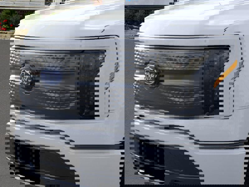 New 2025 Ford F150 Lightning XLT image 17