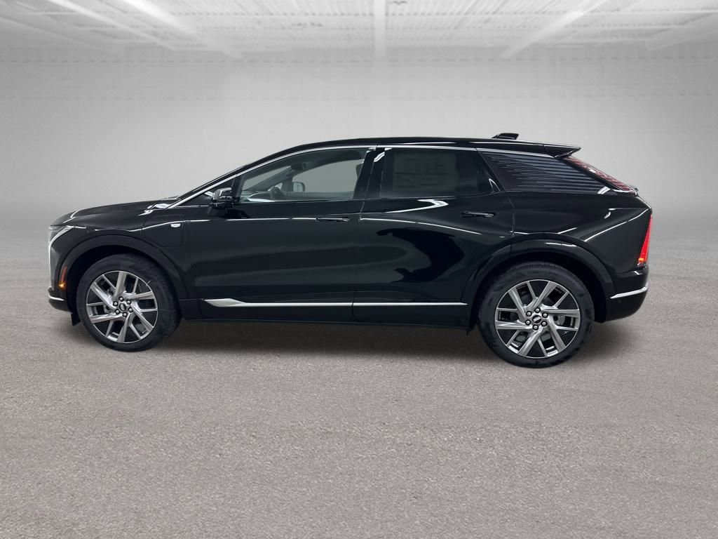 New 2026 Cadillac Optiq Luxury 1 image 6