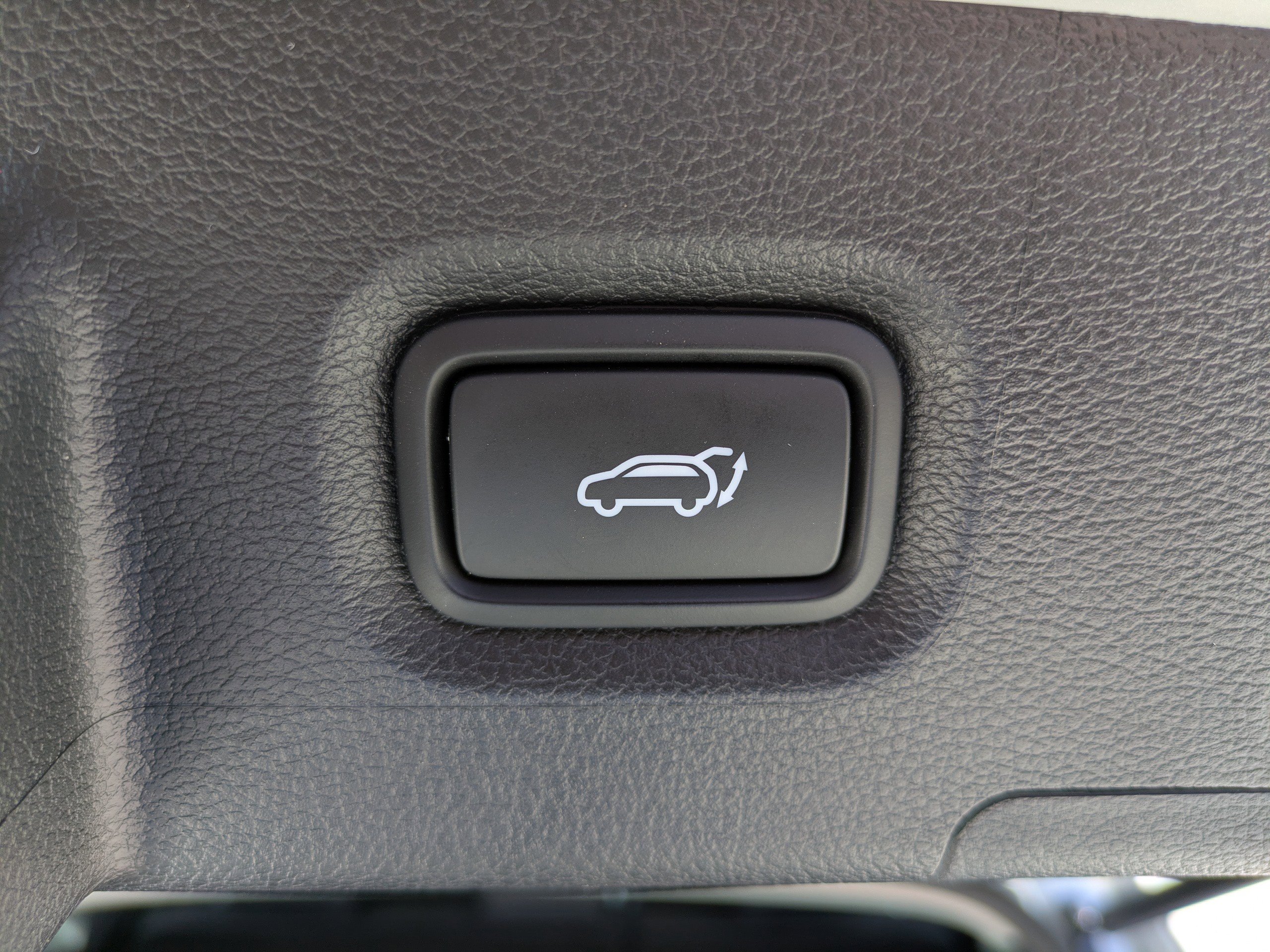 Certified 2023 Hyundai Santa Fe SEL image 17