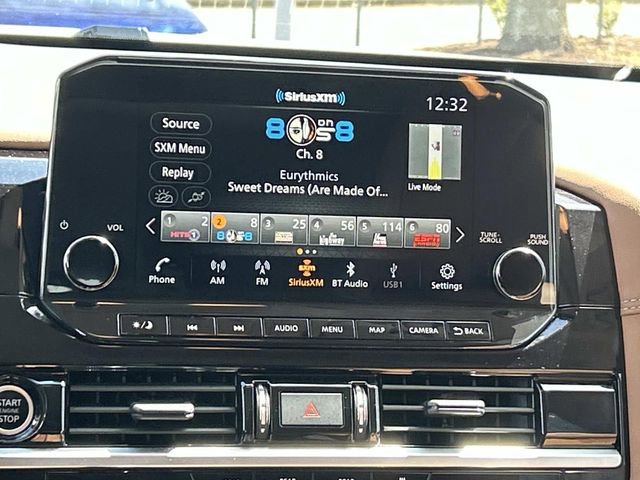 Used 2024 Nissan Pathfinder Platinum w/ Cargo Package image 27