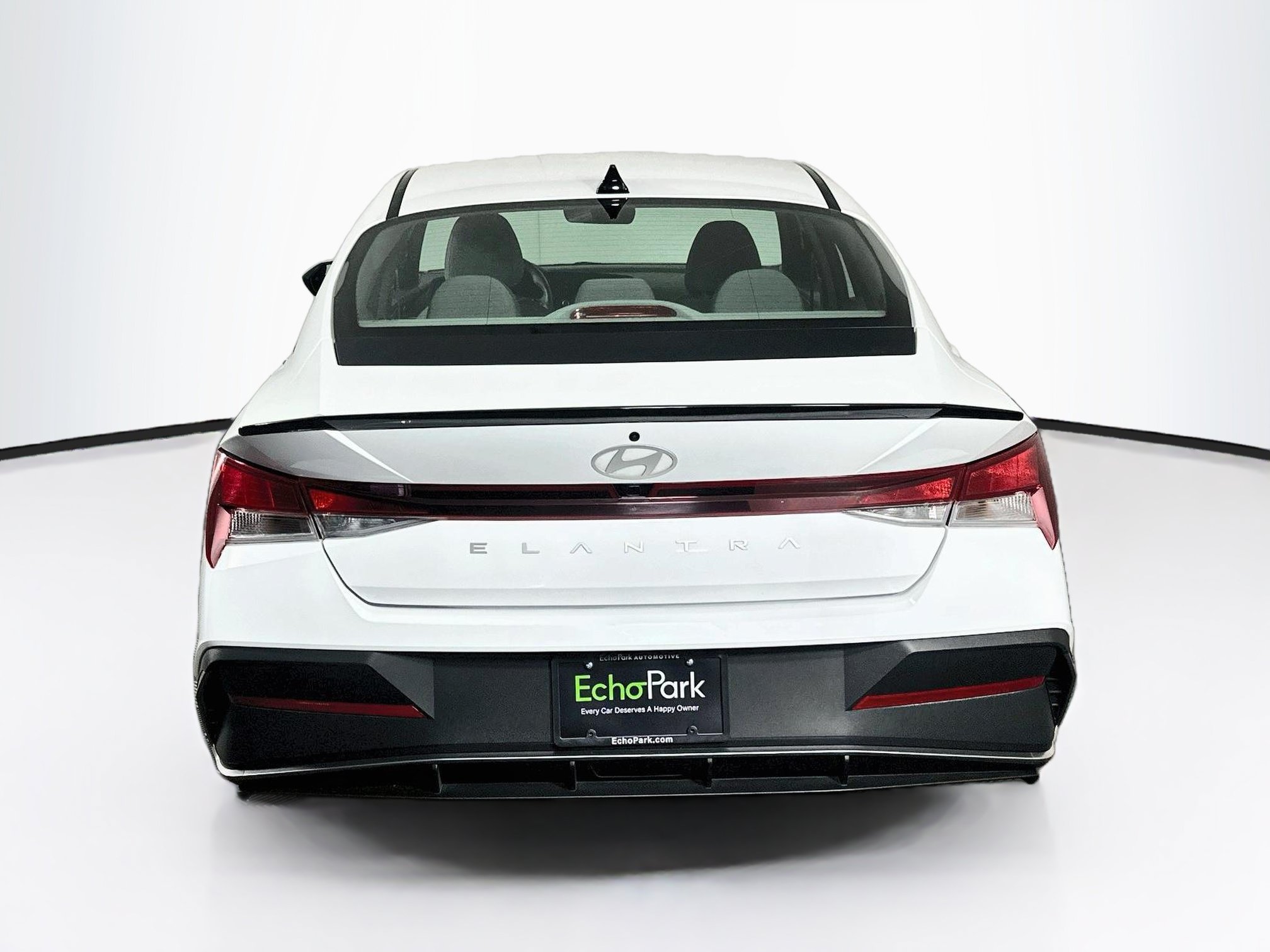 Used 2026 Hyundai Elantra Sport FWD image 7