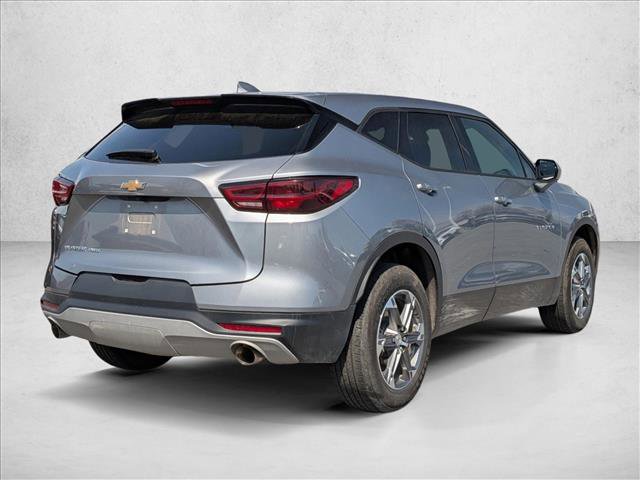 Used 2025 Chevrolet Blazer LT image 5
