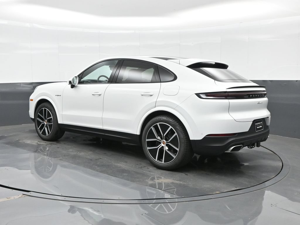 New 2026 Porsche Cayenne E-Hybrid Coupe AWD/4WD image 3