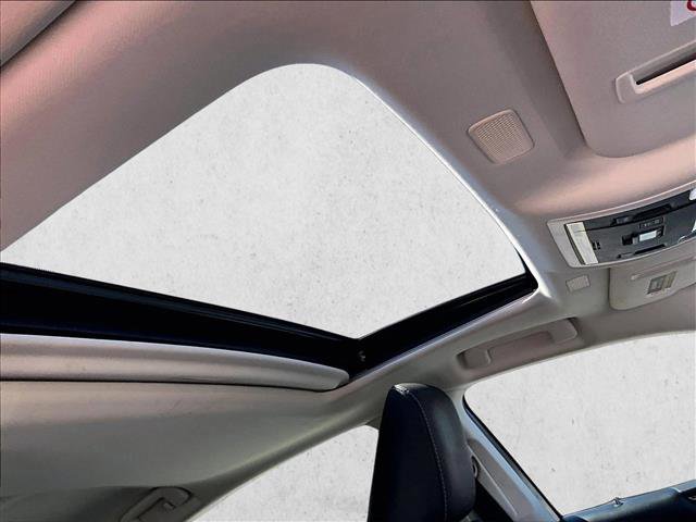 Used 2020 Lexus ES 300h w/ Premium Package image 17