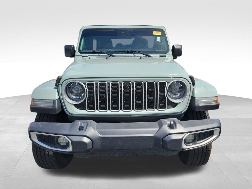 Used 2024 Jeep Wrangler Unlimited Sahara w/ Technology Group AWD/4WD image 16