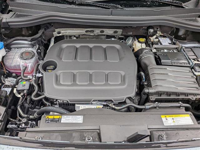 New 2026 Volkswagen Tiguan SE R-Line image 24