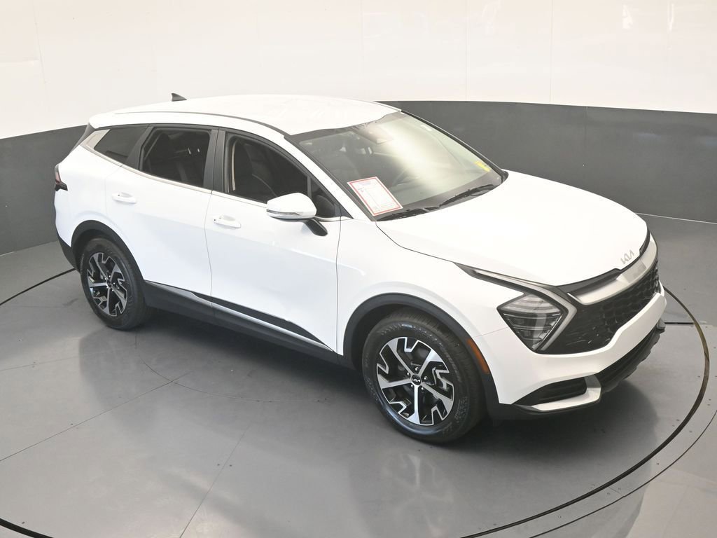 Used 2025 Kia Sportage EX image 56