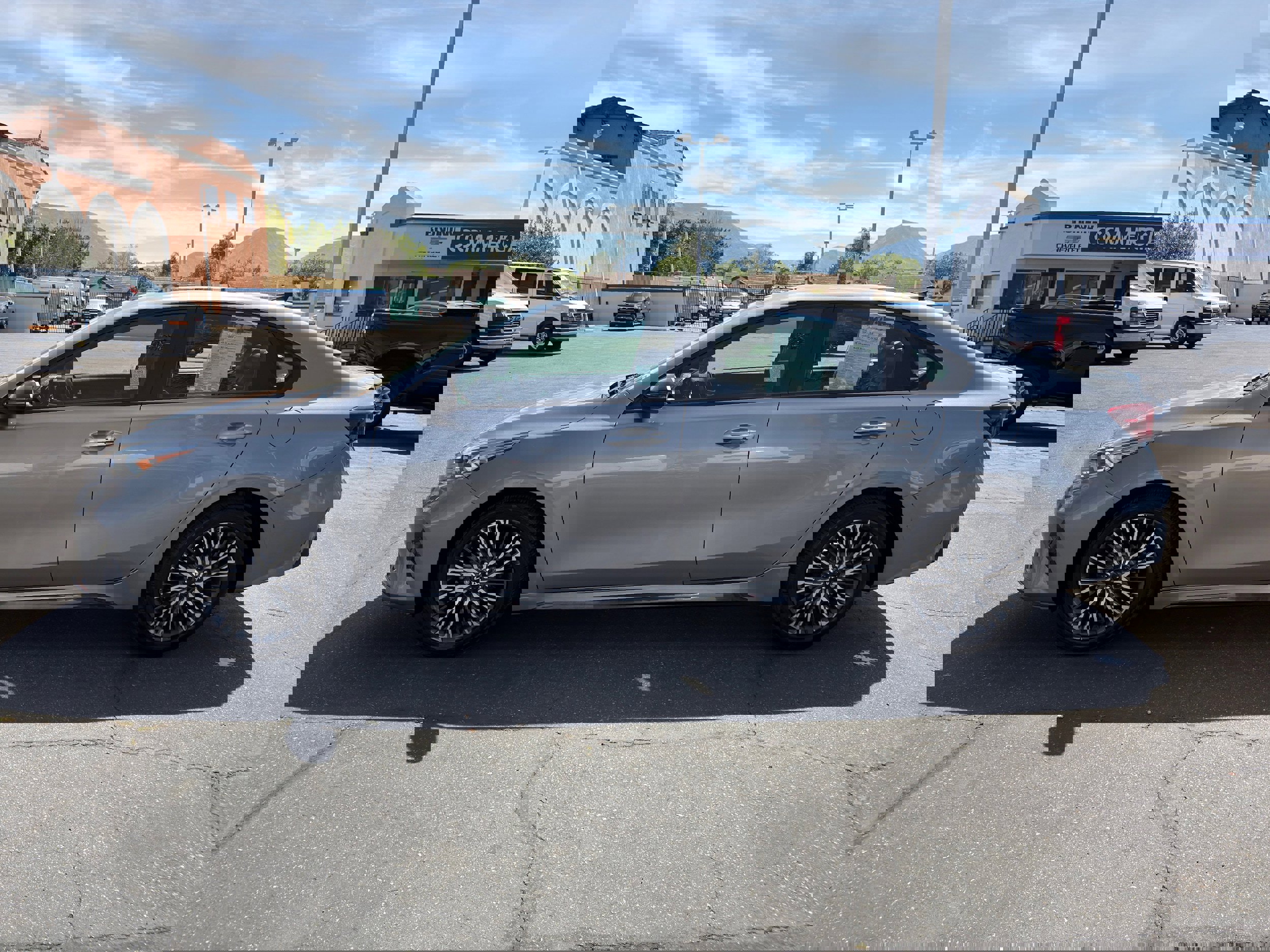 Used 2023 Kia Forte GT-Line w/ GT-Line Technology Package image 5