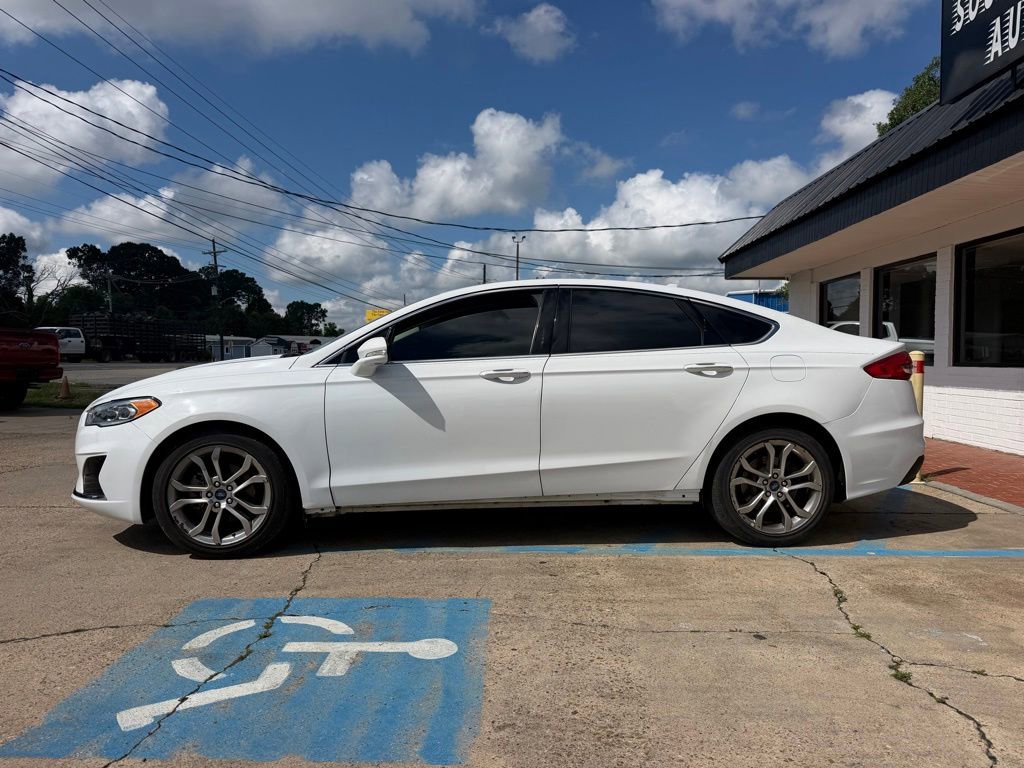 Used 2019 Ford Fusion SEL FWD image 5