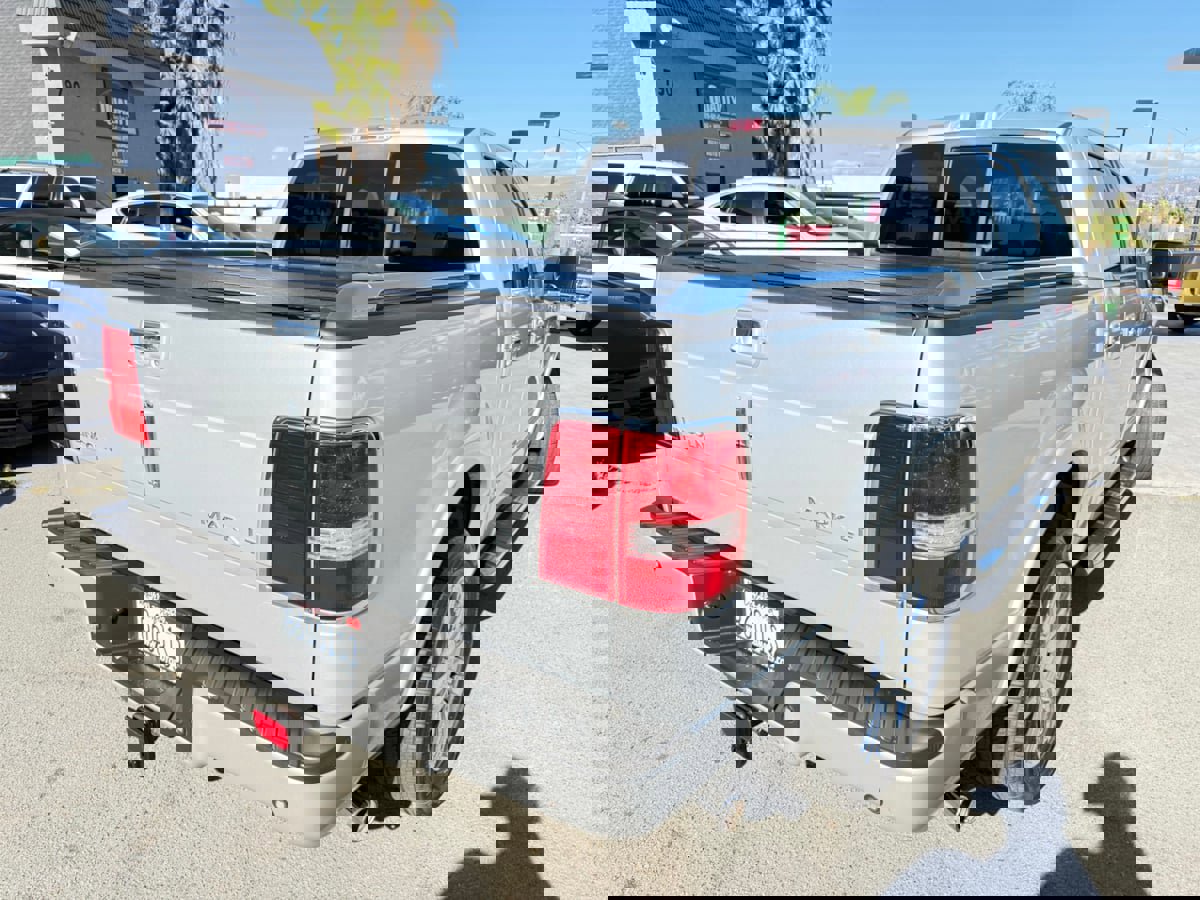 Used 2008 Lincoln Mark LT 2WD image 9