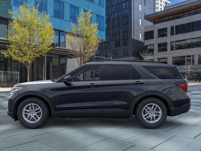 New 2026 Ford Explorer Active AWD/4WD image 3