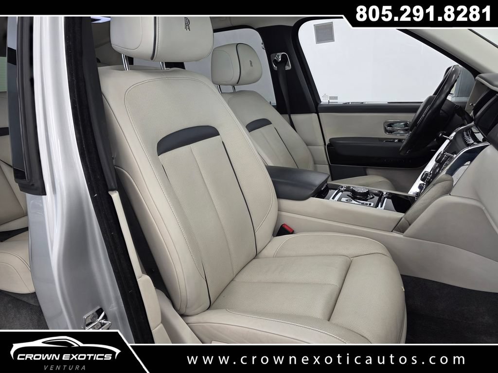 Used 2019 Rolls-Royce Cullinan AWD/4WD image 14