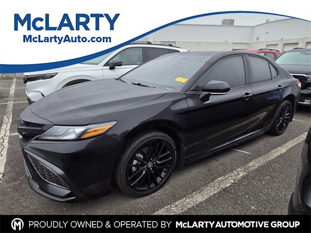 Used 2024 Toyota Camry XSE image 1