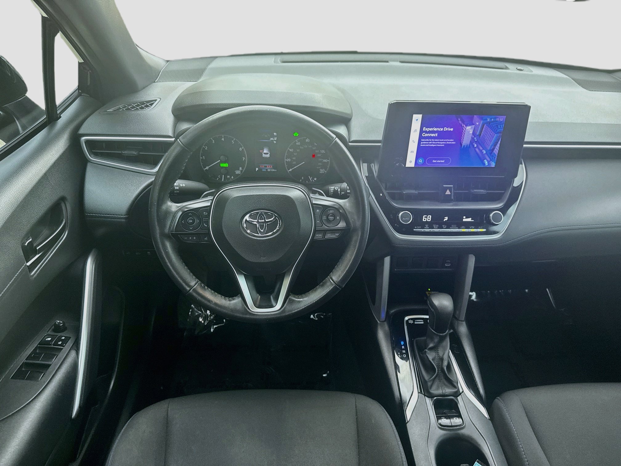 Used 2023 Toyota Corolla Cross AWD Hybrid image 20