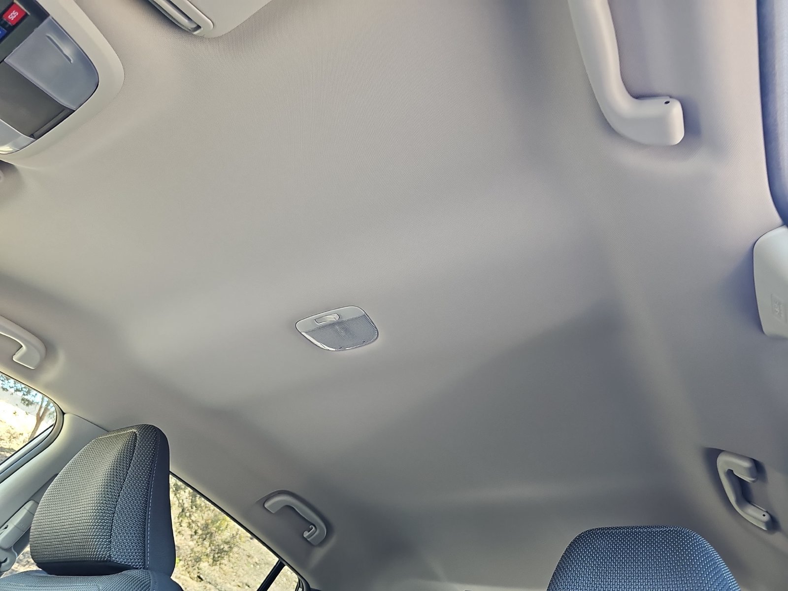 Certified 2024 Subaru Crosstrek 2.0i Premium w/ Crosstrek Mirror Package AWD/4WD image 30