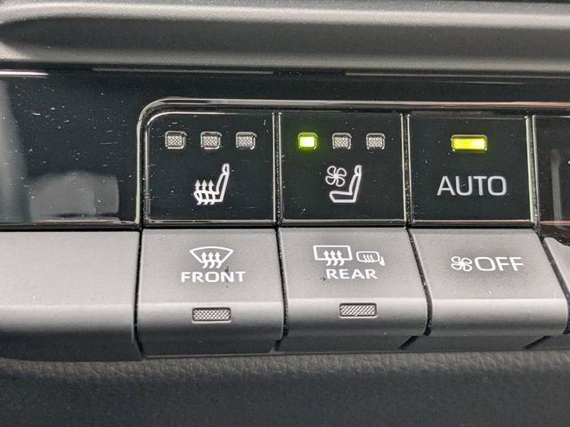 Used 2024 Toyota Crown Limited w/ Advanced Technology Package image 27