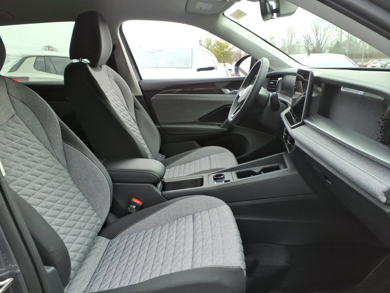 New 2026 Volkswagen Tiguan S AWD/4WD image 6