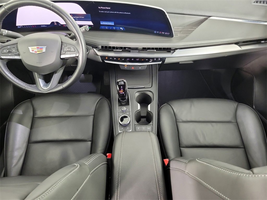 Certified 2025 Cadillac XT4 Premium Luxury image 15