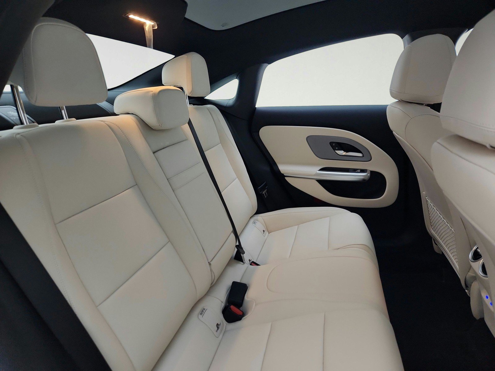 New 2027 Mercedes-Benz CLA 220 image 26