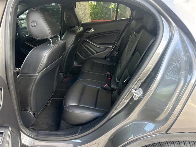 Used 2018 Mercedes-Benz GLA 250 4MATIC image 16