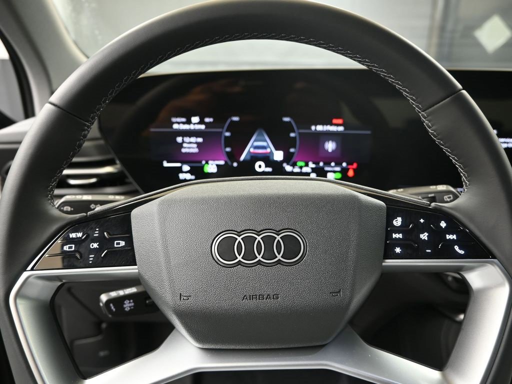 Used 2025 Audi Q5 2.0T Premium w/ Convenience Package image 25