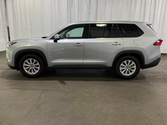 Certified 2024 Toyota Grand Highlander AWD image 7
