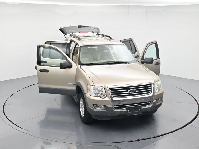 Used 2006 Ford Explorer XLT AWD/4WD image 50