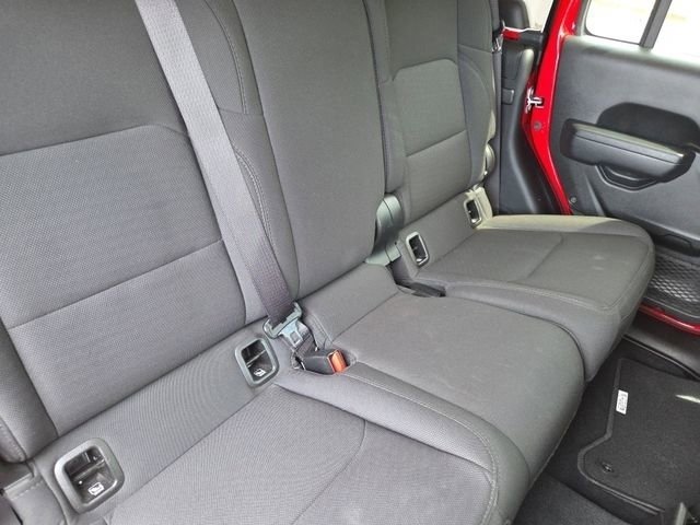 Used 2022 Jeep Gladiator Sport AWD/4WD image 6