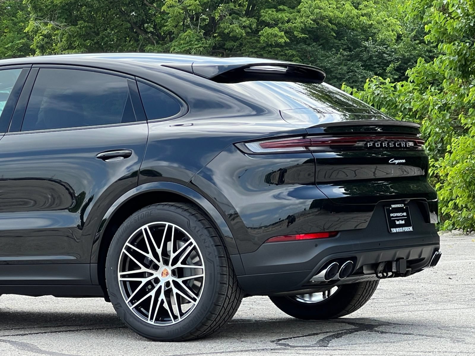 New 2026 Porsche Cayenne Coupe AWD/4WD image 10