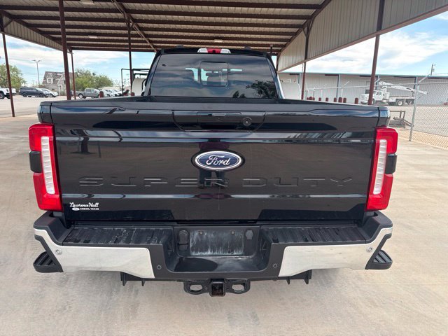 Used 2025 Ford F350 Lariat AWD/4WD image 7