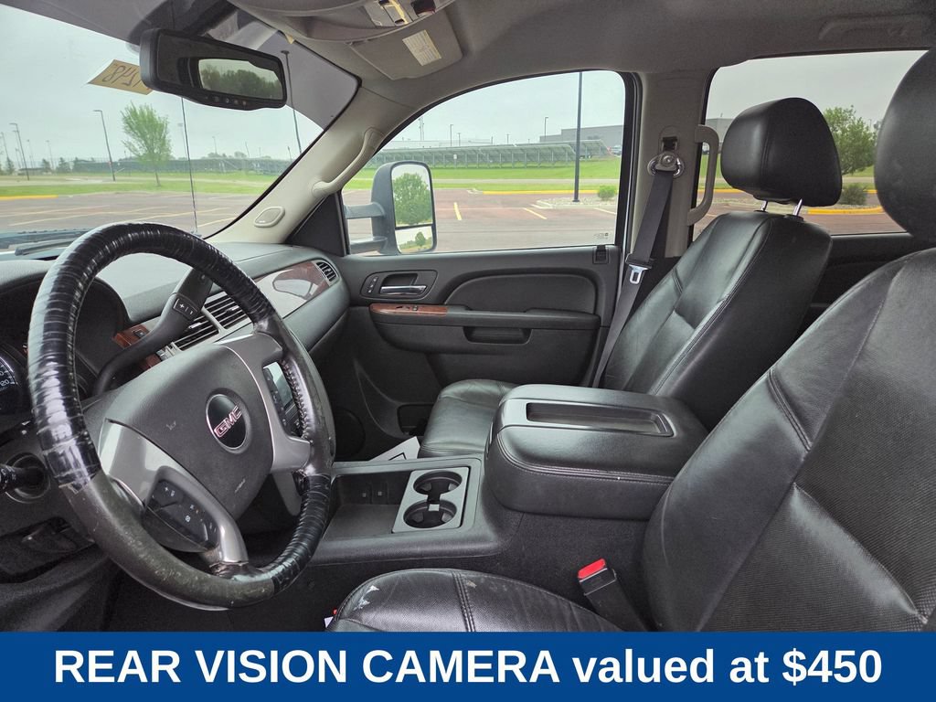 Used 2013 GMC Sierra 2500 SLT w/ Suspension Package, Off-Road AWD/4WD image 6