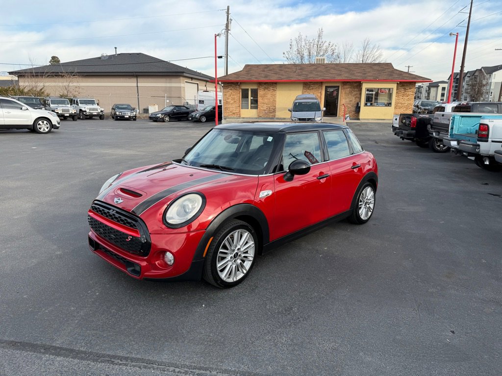 Used 2015 MINI Cooper S image 2