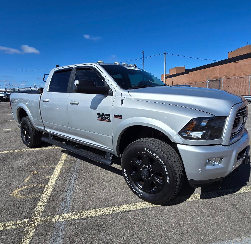 Used 2018 RAM 2500 Big Horn w/ Sport Appearance Group image 2